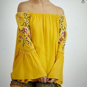 Umgee Off Shoulder Honey Blouse New Floral Bell sleeve Embroidered